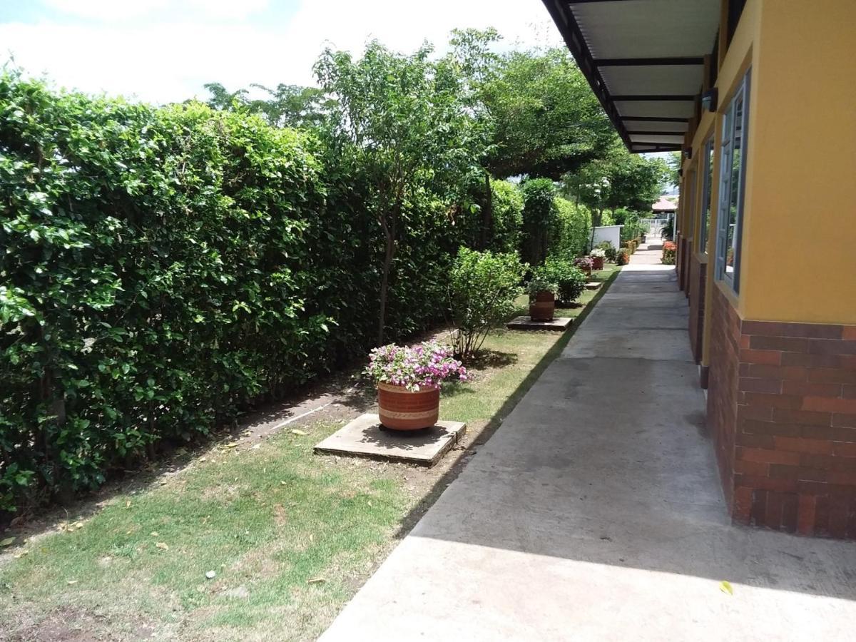 C&H Casa Campestre El Oasis Ricaurte Girardot Bed & Breakfast Dış mekan fotoğraf