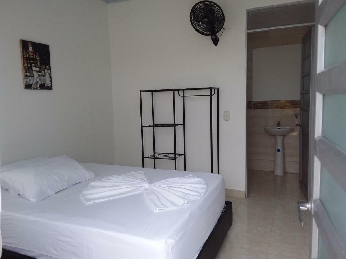 C&H Casa Campestre El Oasis Ricaurte Girardot Bed & Breakfast Dış mekan fotoğraf